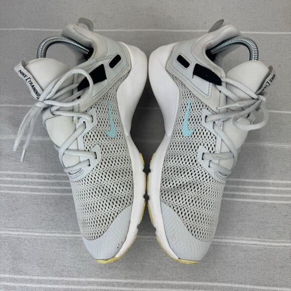 Women’s Nike Legend Essential Training Sneakers Pure Platinum Glacier Ice 8.5 - Picture 9 of 15